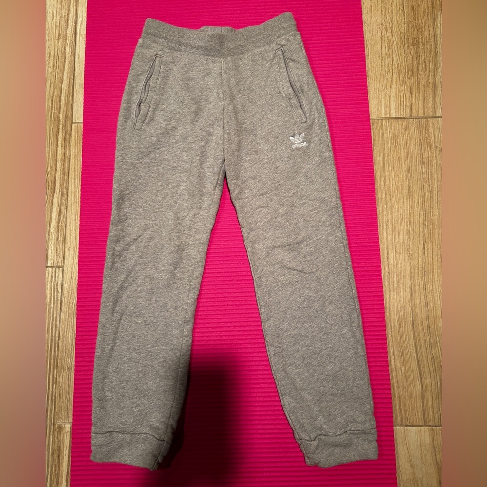 Girls Adidas Sweatpants (Size S)